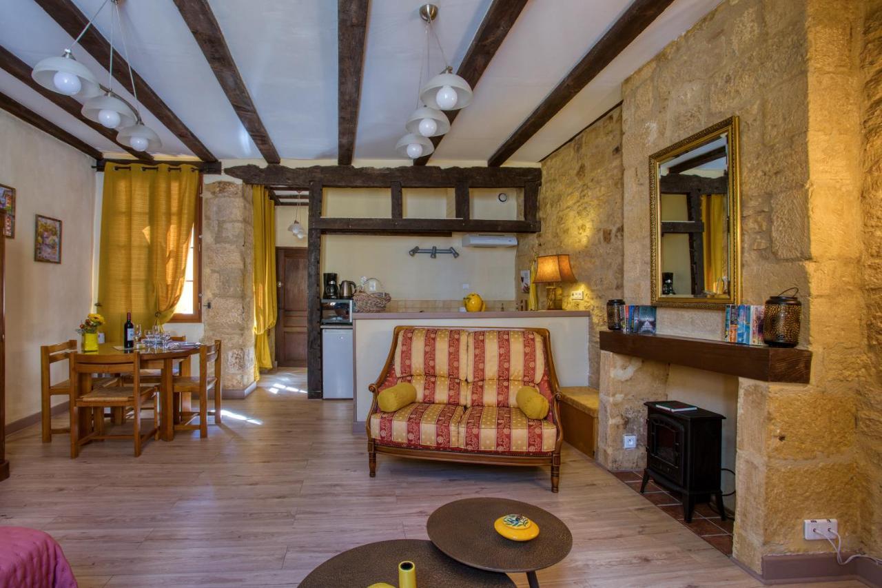 Les Flamboyants Apartment Sarlat-la-Canéda Exterior photo